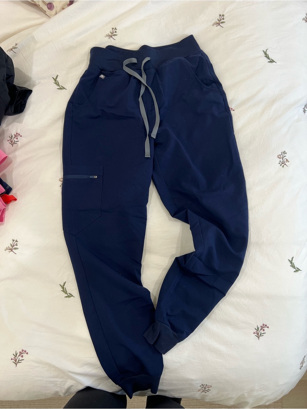figs navy jogger